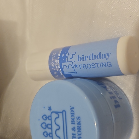 Bath & Body Works bundle!! - Picture 5 of 5